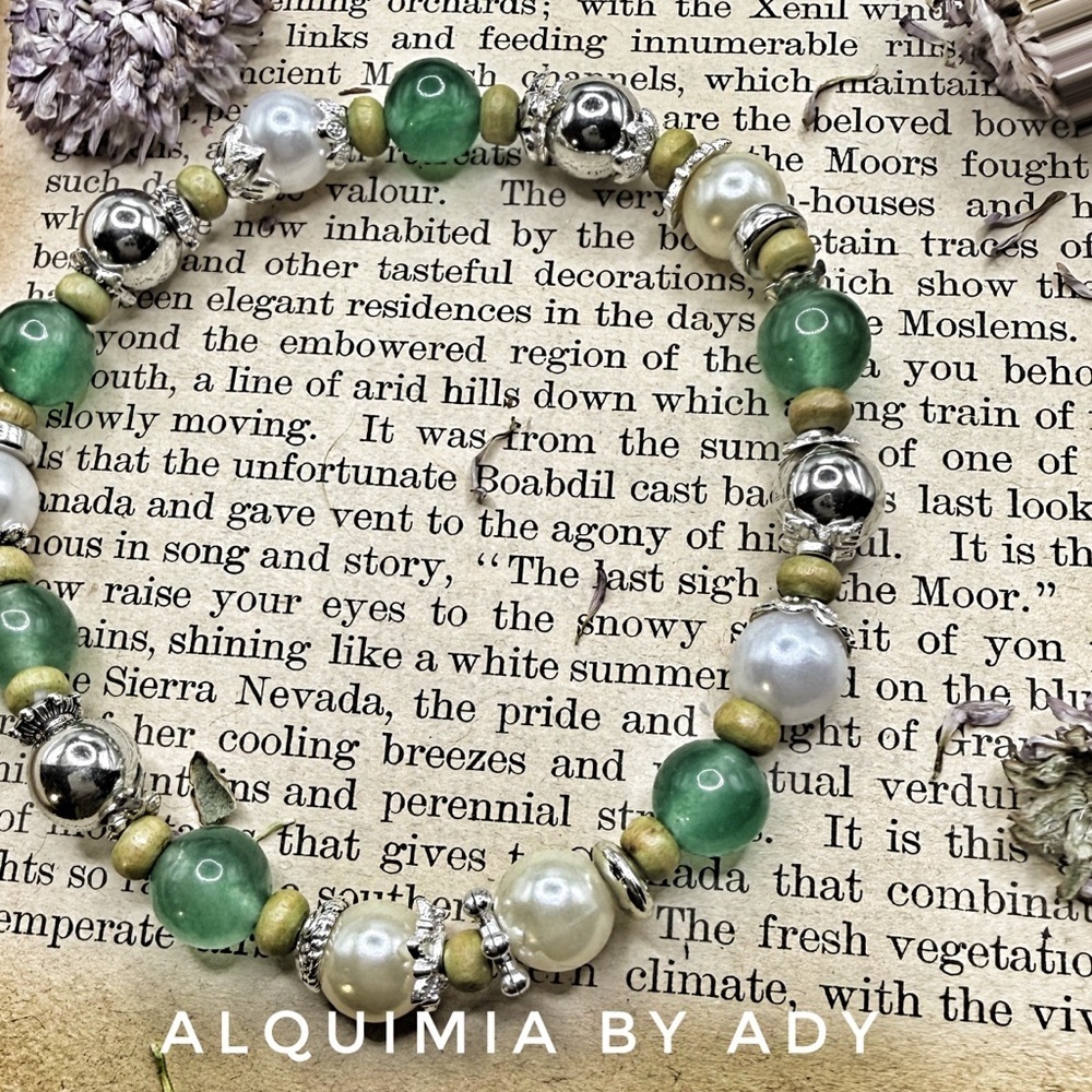 Grandma approved green aventurine gemstones pearl and Silver Beaded Bracelet